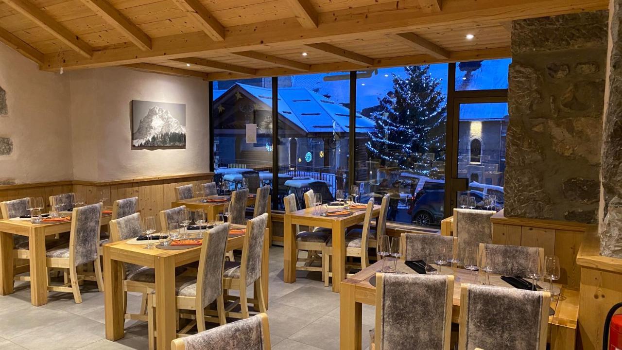 Hotel La Pointe Percee Le Grand-Bornand Exteriör bild